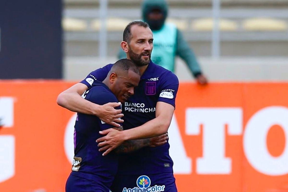 Wilmer Aguirre tuvieron cortocircuito con Hernán Barcos en Alianza Lima (Foto: GEC)