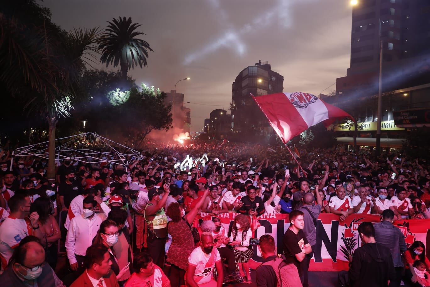 El grito desde el Parque Kennedy. (Fotos: Hugo Pérez/ @Photo.gec)