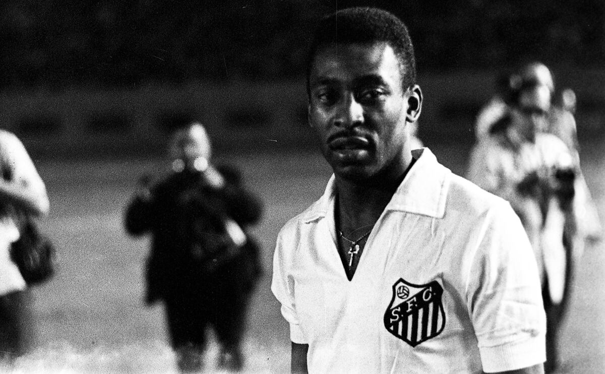 Pelé es la figura máxima del Santos de Brasil (Foto: EL COMERCIO)