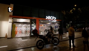 Asaltan agencia BCP La Molina: Delincuentes disfrazados de PNP roban más de 70 mil soles de ventanillas