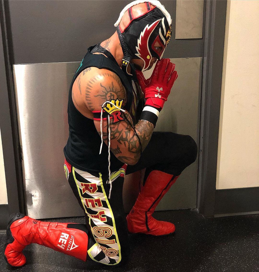 Rey Mysterio sufrió fuertes dolores de cabeza como consecuencia del COVID-19. (Instagram Rey Mysterio)