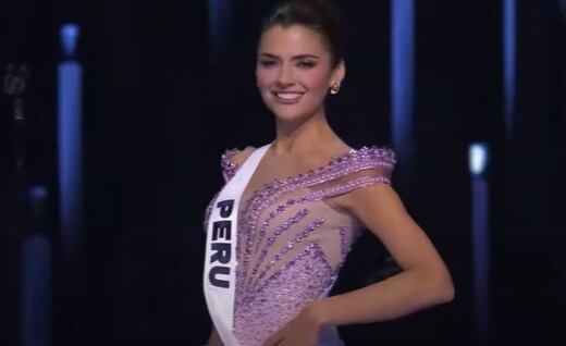 Tatiana Calmell en traje de gala en el Miss Universo 2024