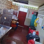 ¡Indignación en Satipo! Familias compran hielo para conservar cadáveres porque morgue opera sin cámara frigorífica