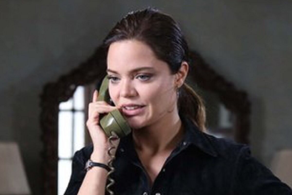 Hilal Altınbilek como Züleyha en la telenovela turca "Tierra amarga". (Foto: Tims & B Productions)