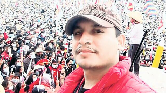 Fray Vázquez Castillo apoyando campaña de su tío Pedro Castillo.