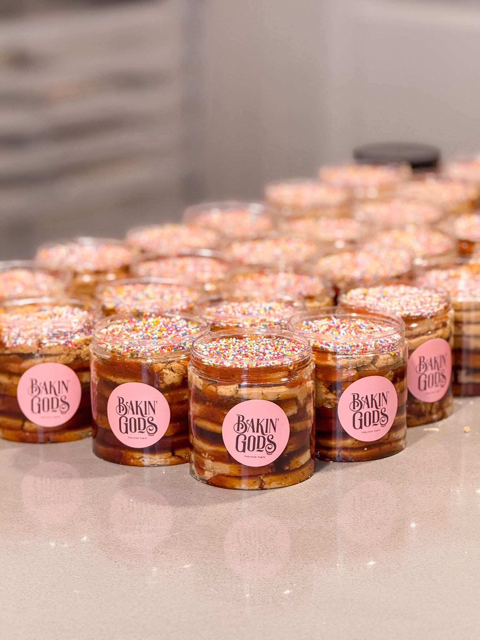 Por Fiestas Patrias, Andrea hizo un especial con Turrón de Doña Pepa, entre otros productos.