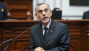 Pepitas de Trome: El exministro de Economía Pedro Francke y la subida del dólar