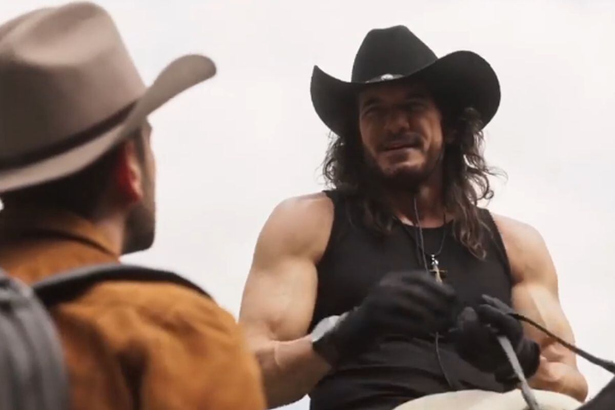 Juan tiene una conversación con su hijo, luego que este no haya pasado la noche en casa (Foto: Telemundo)