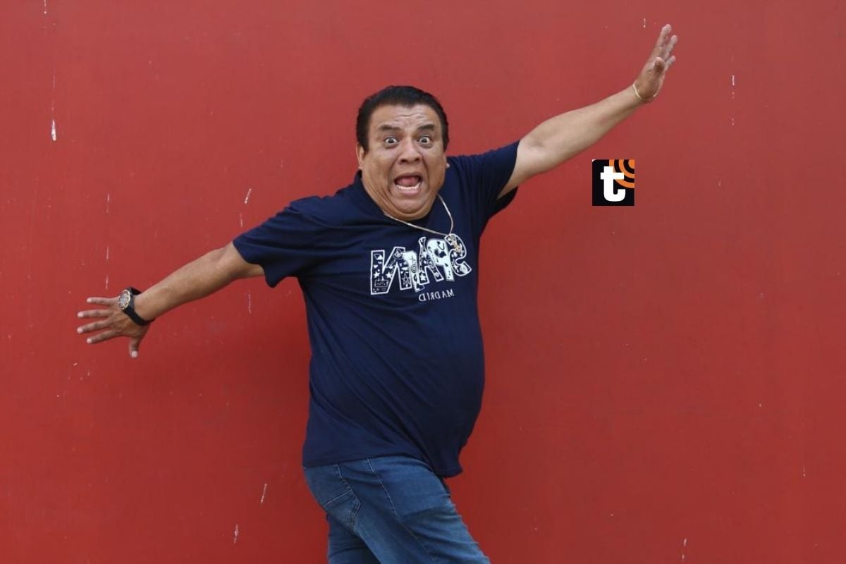 Manolo Rojas, humorista, cantante, comediante peruano.