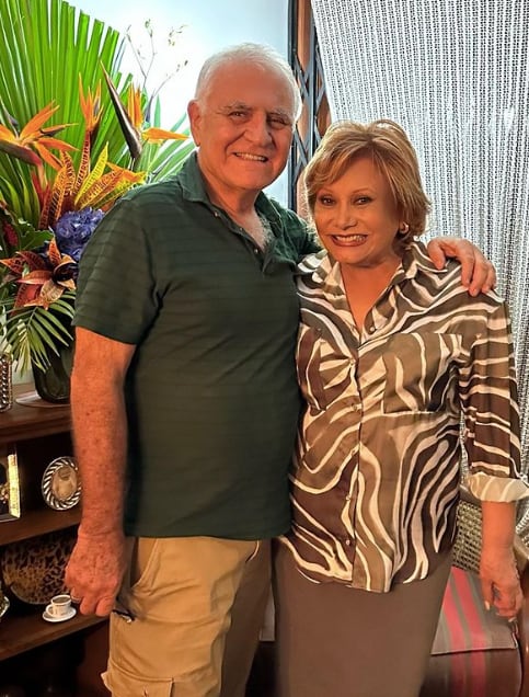 Camucha Negrete junto a su esposo. Foto: Instagram.