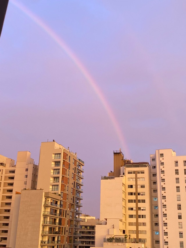 Arcoíris en Lima. Foto: Twitter