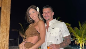 Mario Hart sorprendió a Korina Rivadeneira por el Día de la Madre: Sus pequeños fueron a su encuentro con flores y regalos