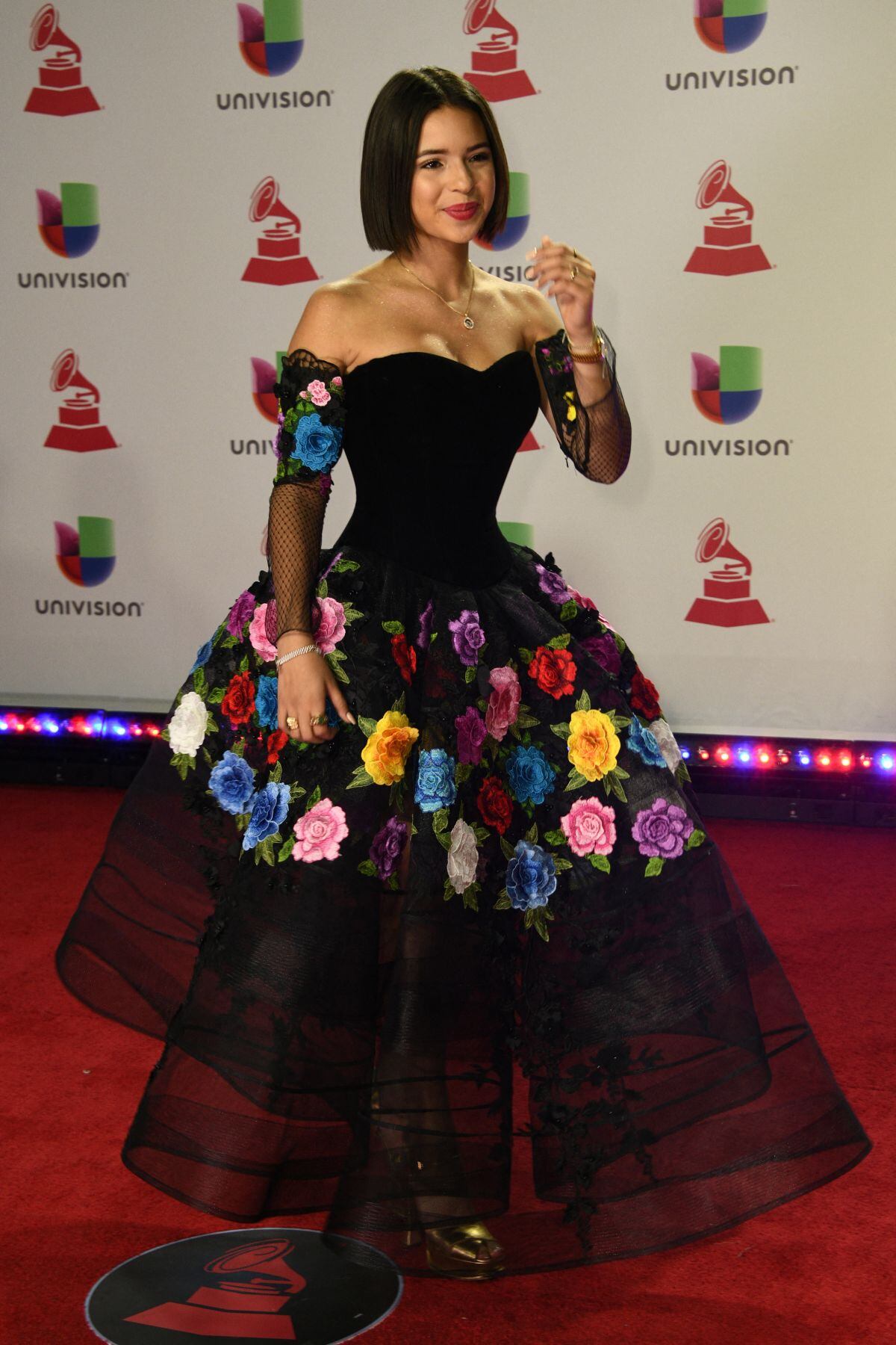La cantante llega a la 19a Entrega Anual de los Premios Grammy Latinos en Las Vegas, Nevada, el 15 de noviembre de 2018 (Foto: Bridget Bennett / AFP)