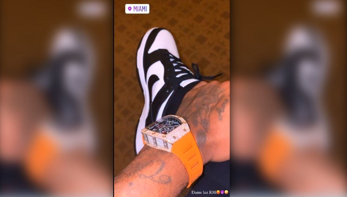Jefferson Farfán luce costoso reloj en Miami (captura)