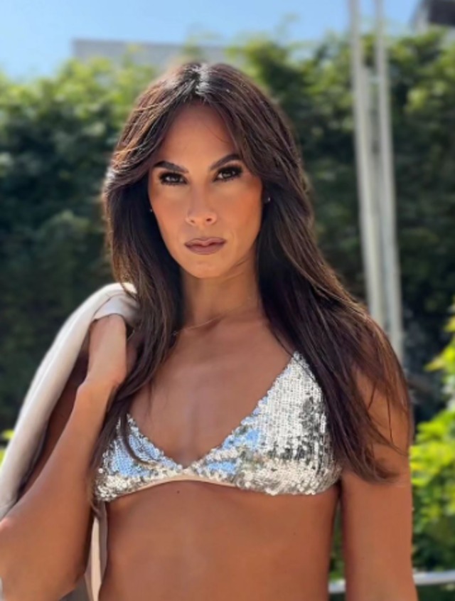 Raisa Ríos se besó con Nicola Porcella (Fotos: Instagram / @raisa.makeup.art)