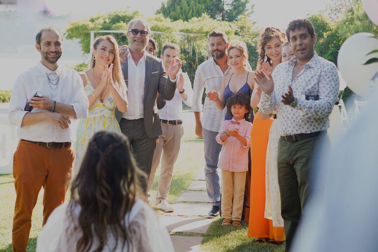 Los protagonistas de “Love Is in the Air” se casan, por fin, en una romántica ceremonia (Foto: MF Yapım)