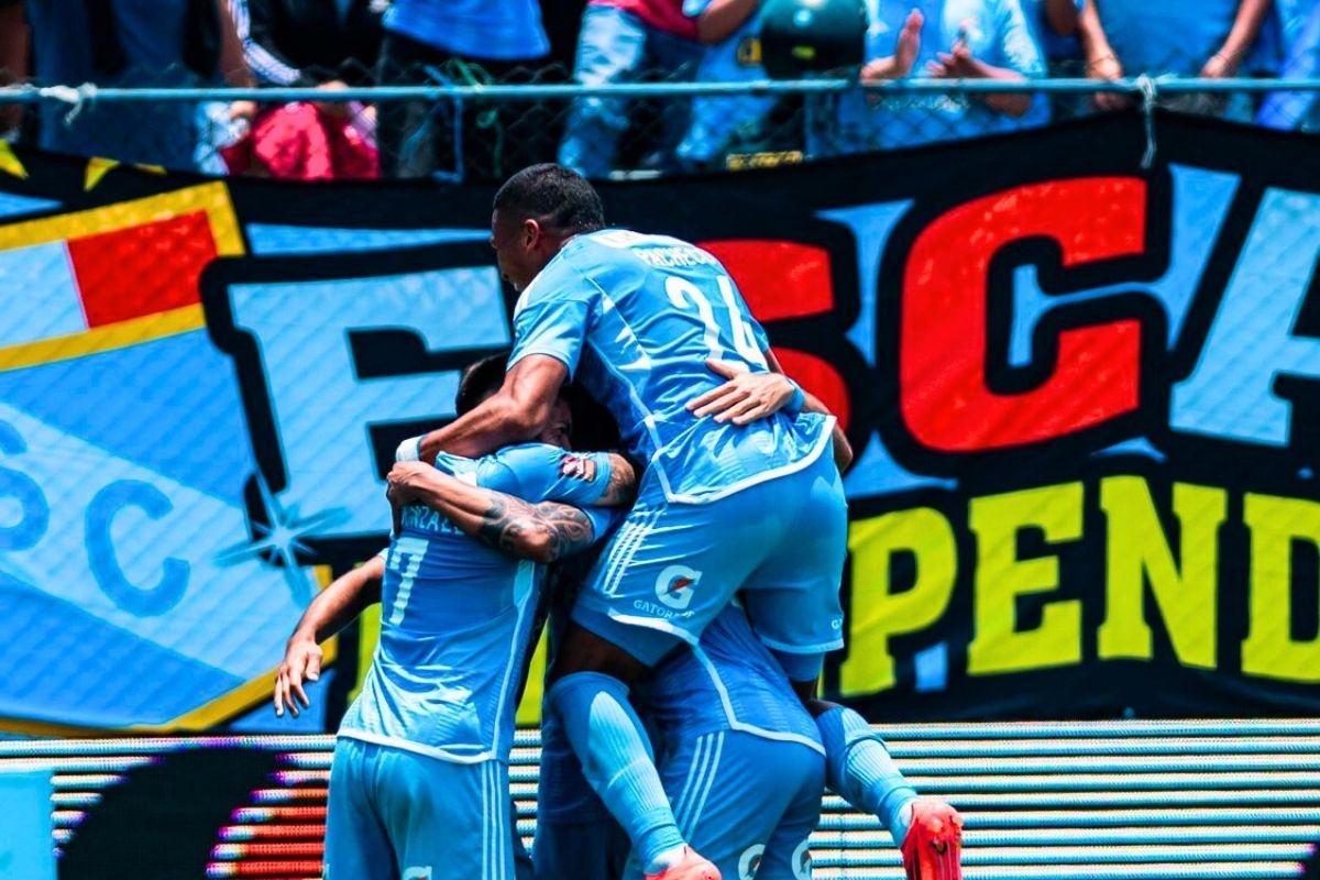 Cristal se impuso 3-0 a Comerciantes Unidos en final del Clausura (Foto: @clubscristal)