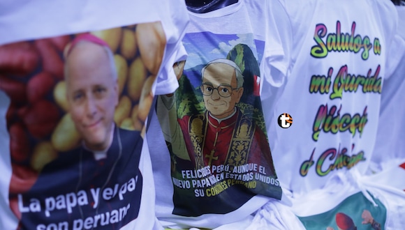 Gamarra: lanzan polos con la imagen del papa a solo un día de su elección
