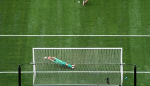 Brasil vs. Noruega: Ørjan Nyland le tapó un penal a Bruno Guimarães | VIDEO