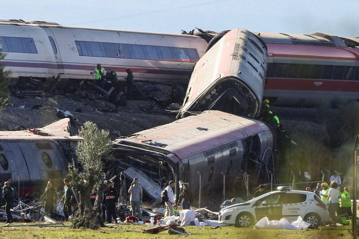 Más de 64 fallecidos reportaron tras la jornada de rescate en Toledo (Foto: EFE)
