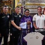 Sacerdote en Las Nazarenas enciende polémica: “Nadie puede apropiarse de esta devoción”