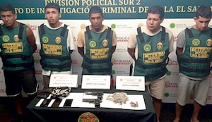 VES: Policías chapan a secuestradores que se llevaron a joven de 23 años en plena Semana Santa