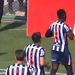 Eryc Castillo anota el empate 1-1 de Alianza Lima ante Juan Pablo II | VIDEO