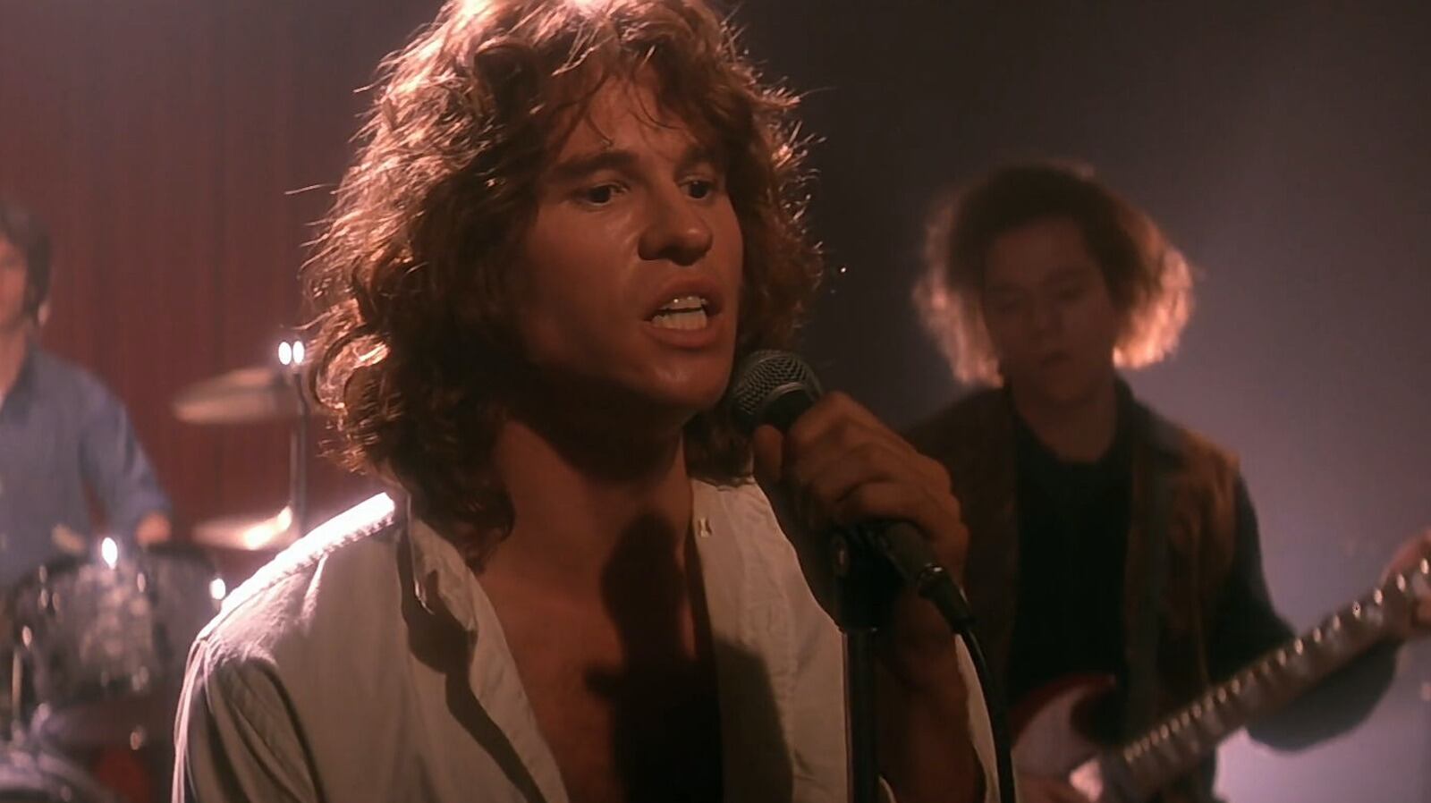 Val Kilmer también encarnó el papel de Jim Morrison en la cinta de Oliver Stone de 1991. (Difusión)