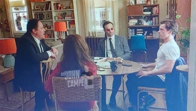 En "Spider-Man: No Way Home", Peter Parker necesitaba ayuda con algunos asuntos legales y quién mejor que Matt Murdock (Charlie Cox)(Foto: Sony Pictures)