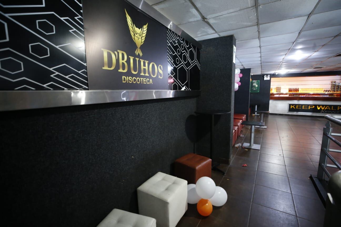 Rescatan a 40 menores de 12 y 17 años víctimas de explotación sexual que eran ofertadas por catálogo en WhatsApp. (GEC)