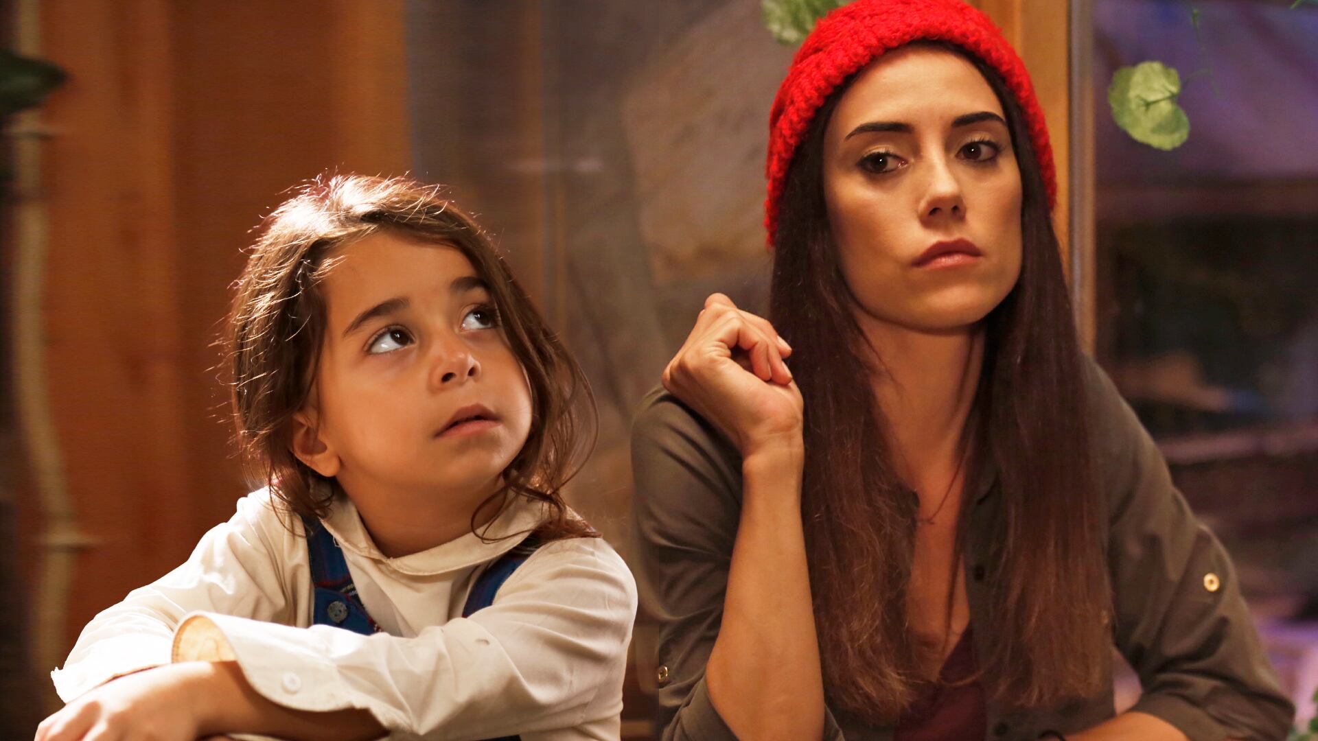 La telenovela turca está protagonizada por Cansu Dere y Beren Gökyıldız (Foto: Medyapım / MF Yapım)