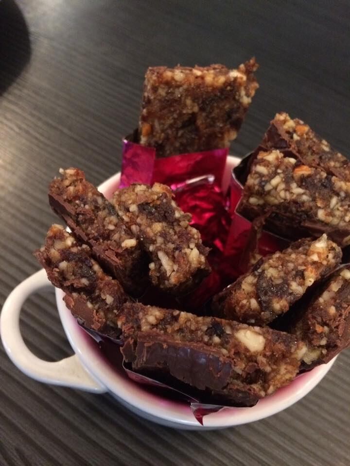 La chef pastelera cuenta que siempre le da busca darle al cliente un producto innovador que la diferencie de las demás marcas.
Foto: FB Melissa Abusada.