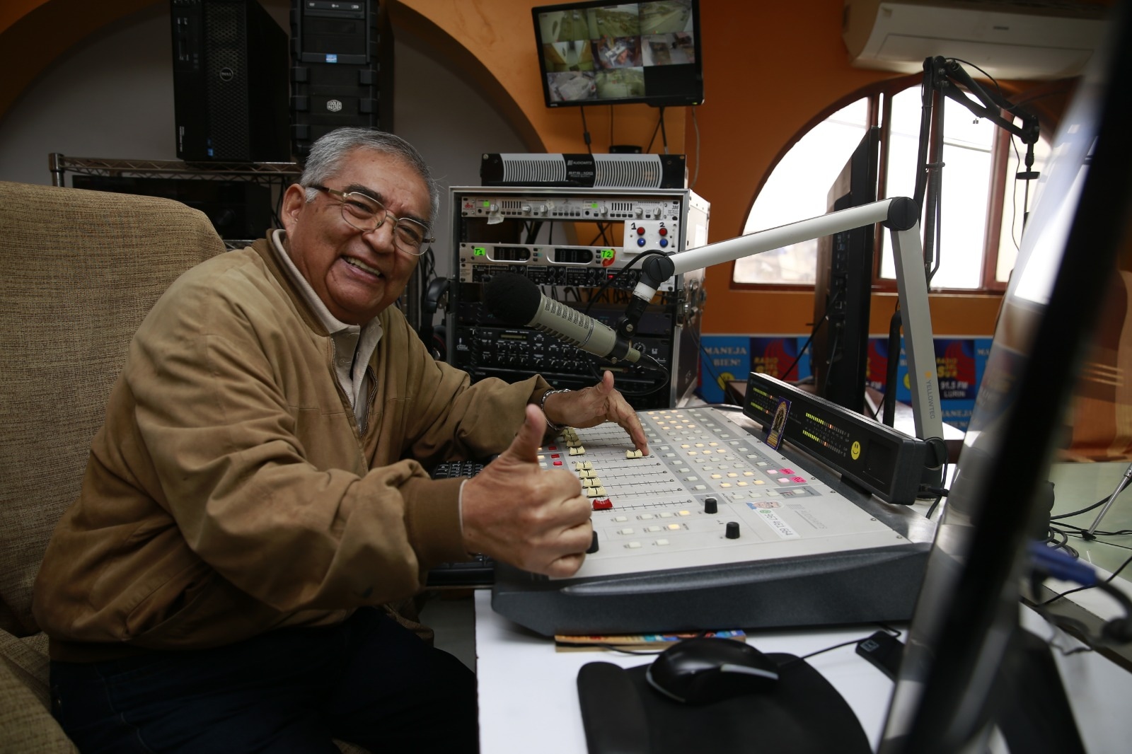 Hoy tiene su propia radio al sur de Lima (Foto: Allenginoi Quintana)