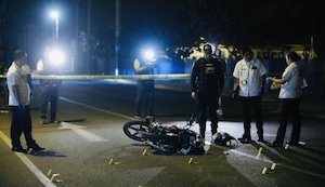 ¡Emboscada mortal en Ventanilla! Sicario acribilló a balazos a motociclista y dejó herido a su hermano