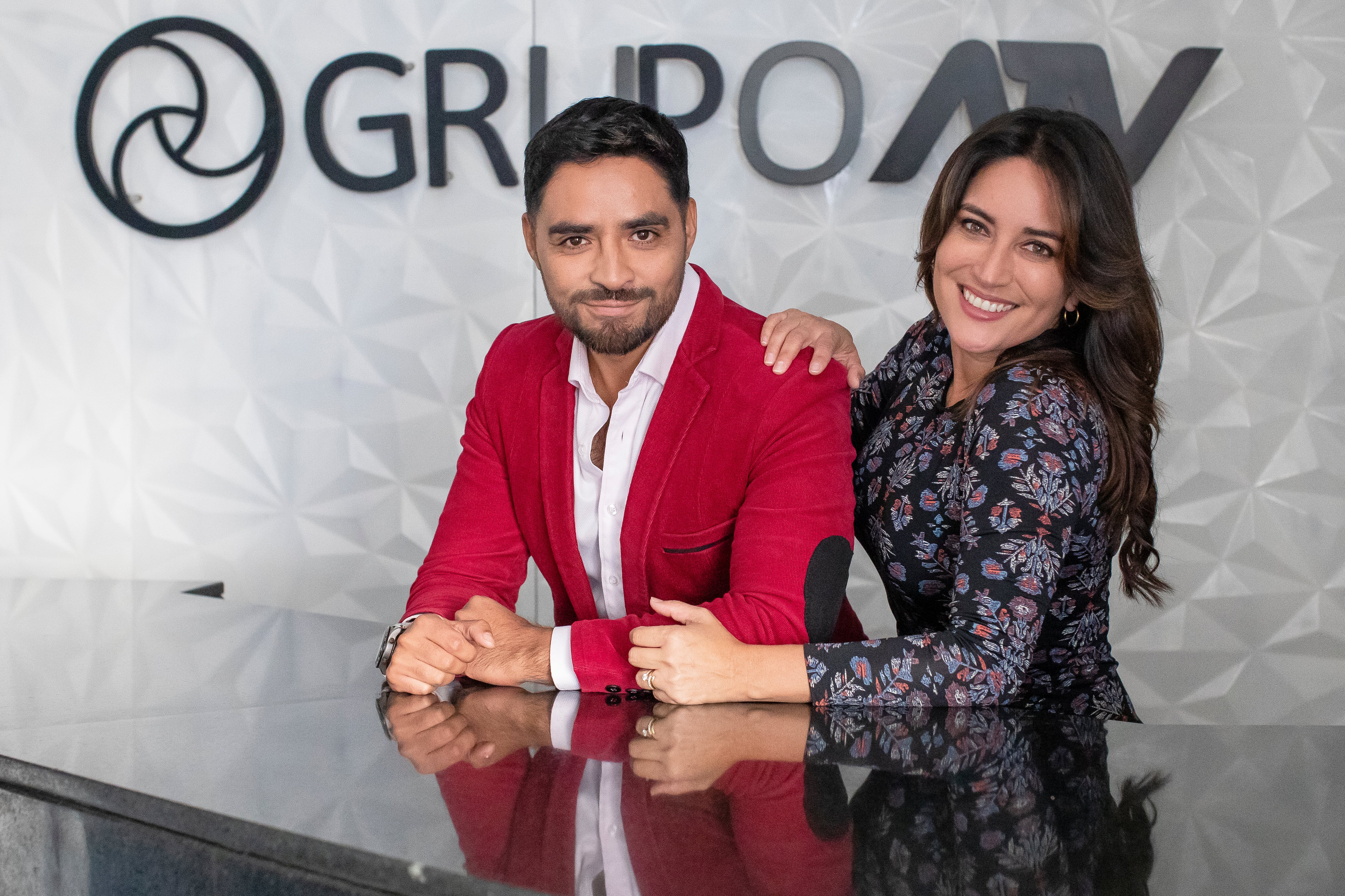 Julio Fernández y Mari Calixtro.
Foto: Julio Reaño/@photo.gec