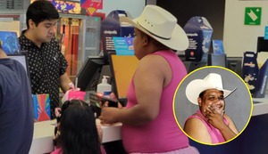 Se disfraza de Barbie para ver la película junto a su hija y se gana elogios en redes sociales