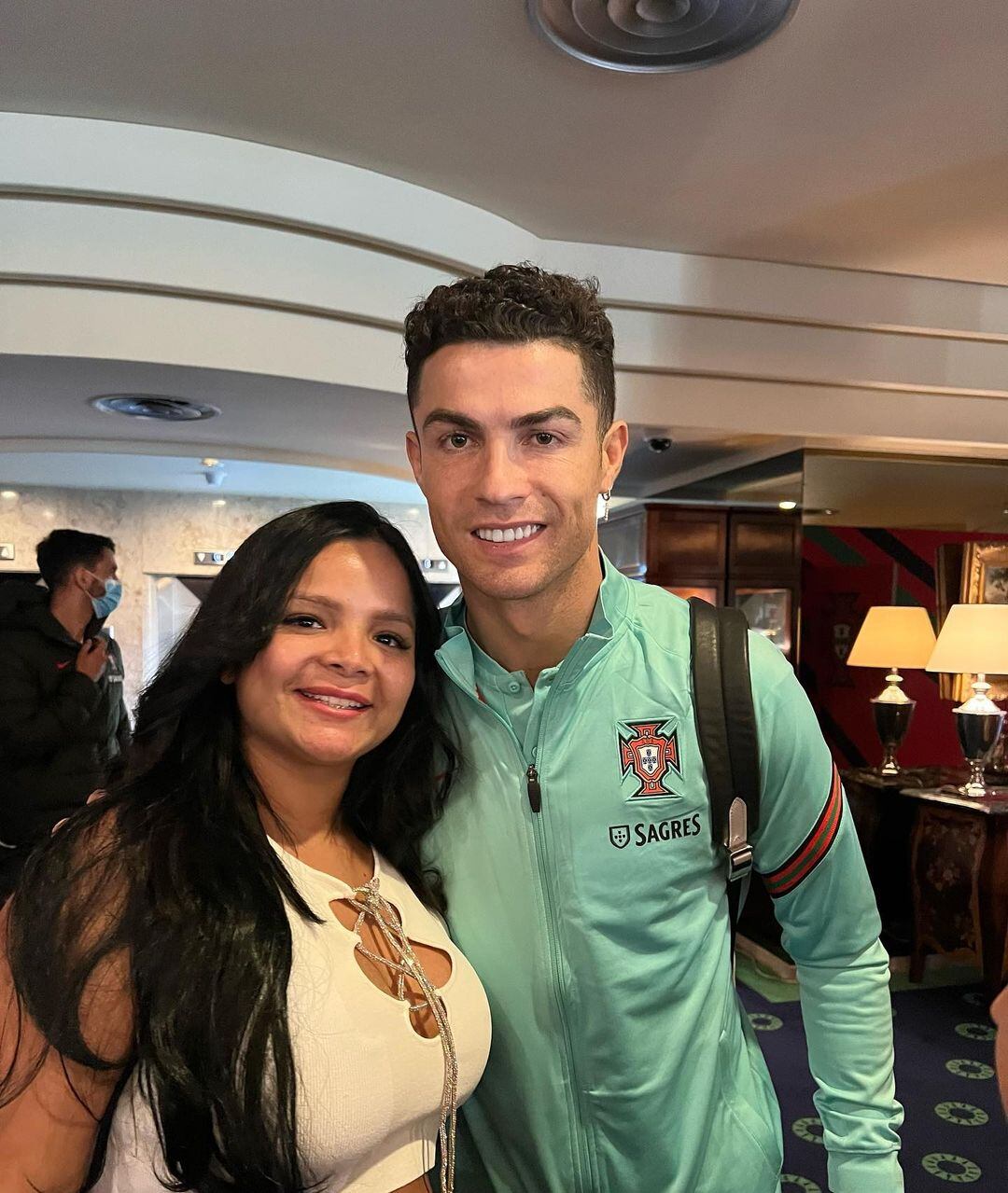 Cristiano Ronaldo le habría sido infiel a Georgina Rodríguez con 'Georgilaya'. (Foto: @georgilaya11).