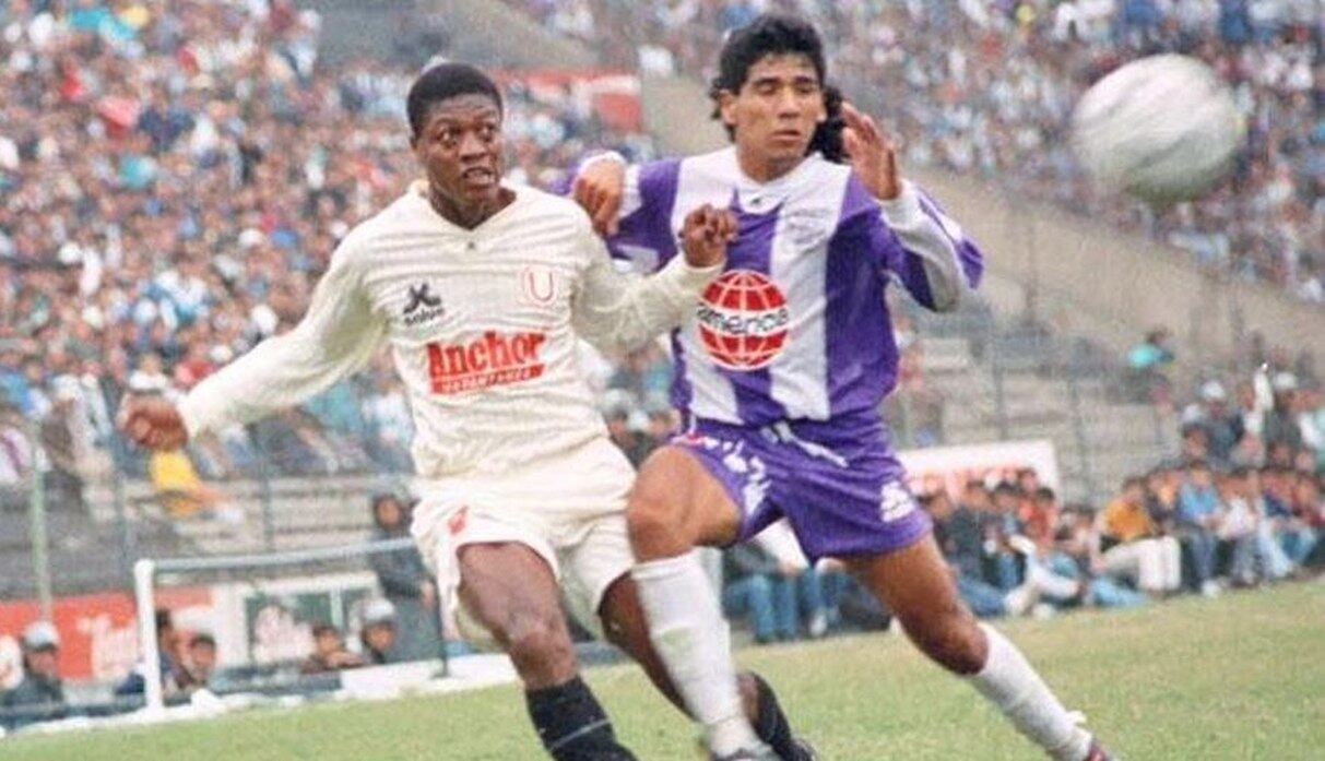 Andrés 'Balán' Gonzlaes en Universitario