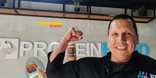 Ángel Giraldo cuenta que el camino no fue nada fácil, pero la constancia y el valor de su producto hizo que la gente acepte esta propuesta en Perú y en México. Foto: Katty Gines.