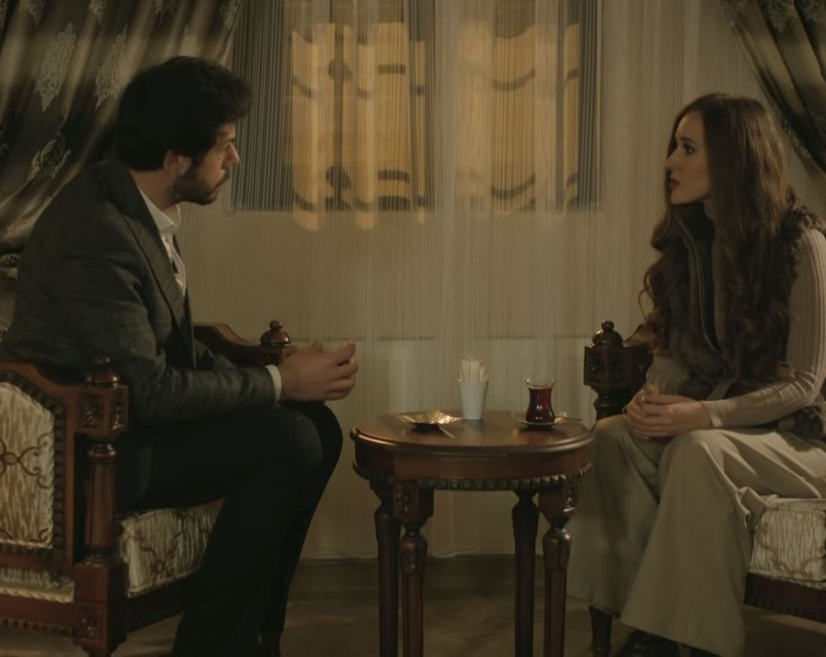 Azat sigue en su misión de encontrar al asesino de Harun (Foto: Mia Yapım)