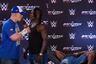 John Cena destruye mesa con el cuerpo de R-Truth en conferencia de prensa | VIDEO