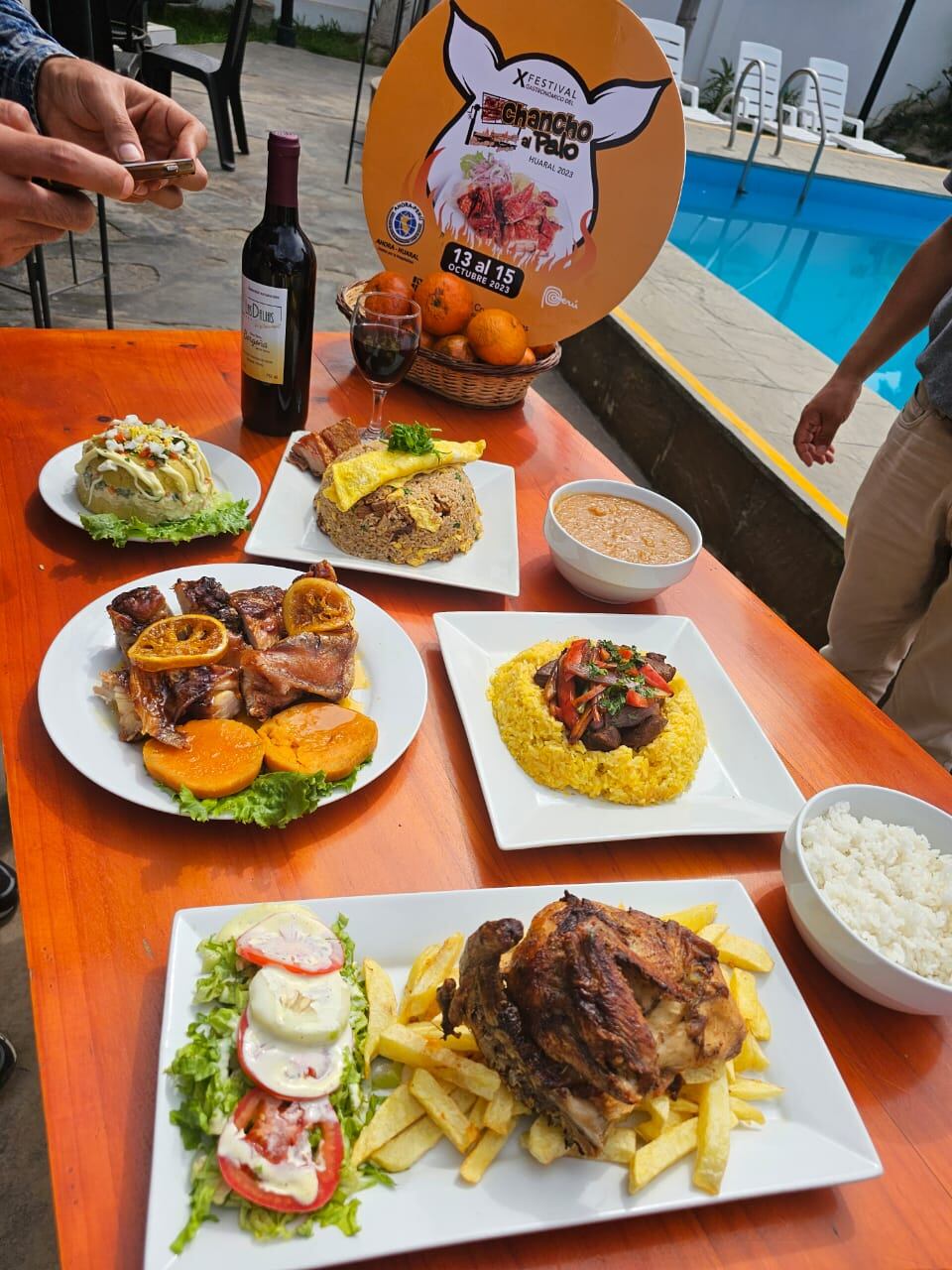 Festival de chancho al palo en Huaral