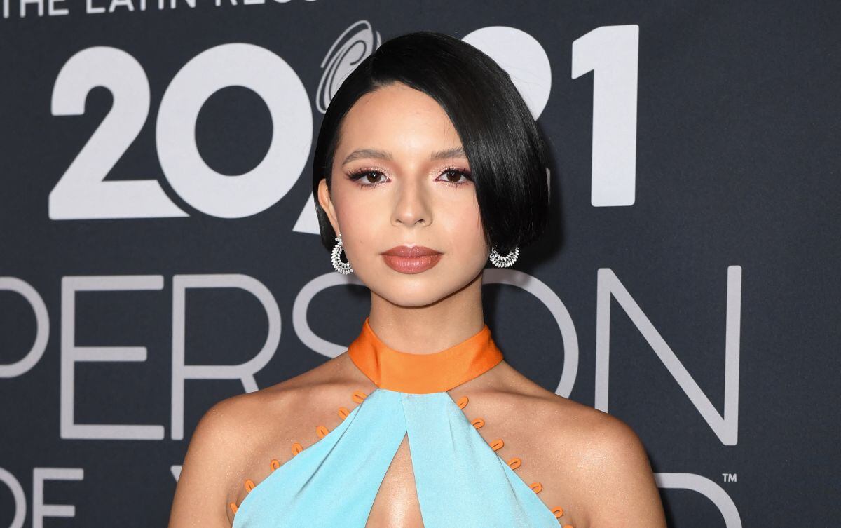 Ángela Aguilar, de 19 años, debutará como modelo en el desfile de lencería de Rihanna (Foto: AFP)