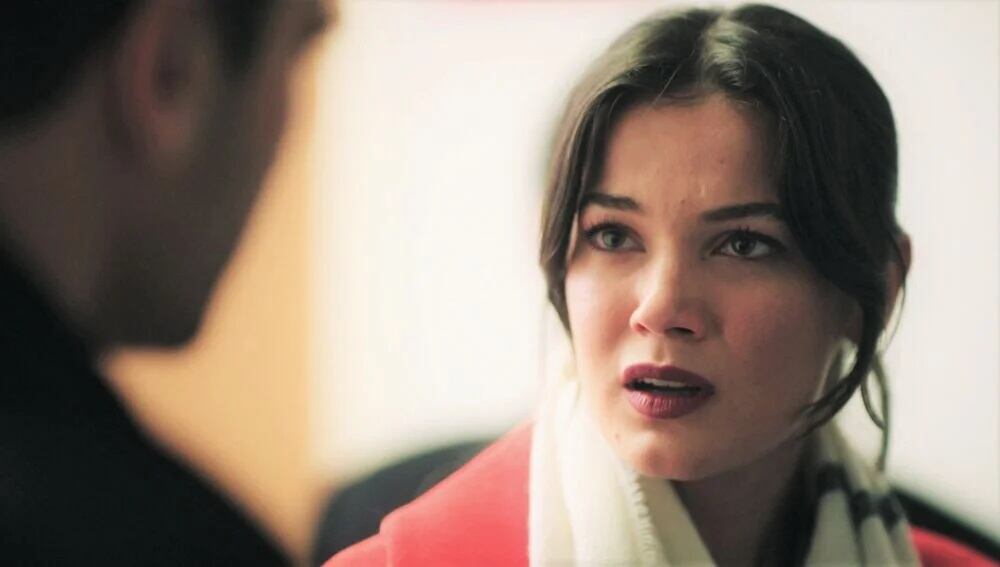 Ilgaz y Ceylin descubren que Niyazi es el asesino de Engin en "Secretos de familia" (Foto: Ay Yapım)