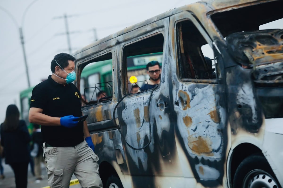 Colectivero es asesinado por extorsionadores en Los Olivos. (Foto: GEC)