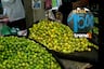 Precio del limón se dispara hasta S/18 el kilo: Peligra preparación del cebiche y leche de tigre