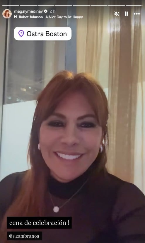 Magaly Medina en la celebración de la graduación de la hija de su esposo.