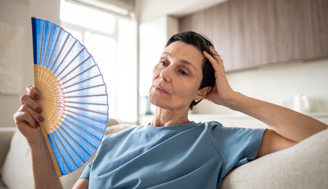 El impacto hormonal en esta etapa puede influir directamente en el bienestar emocional de las mujeres. Foto: Istock.