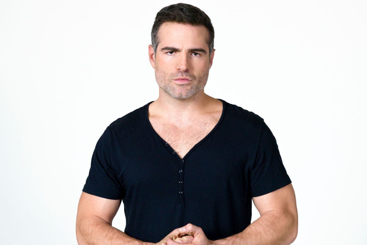 ¿Santiago recuperará la memoria y buscará a su familia? (Foto: Telemundo)