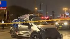 San Juan de Miraflores: Una fallecida y cuatro heridos en choque de auto contra tráiler | VIDEO